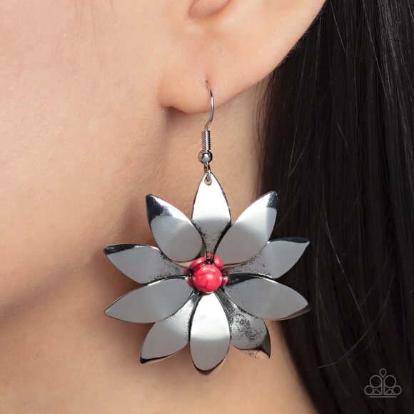 Paparazzi Jewelry Accessories - Pinwheel Prairies - Red Earrings - Vintage - Picture 3 of 4